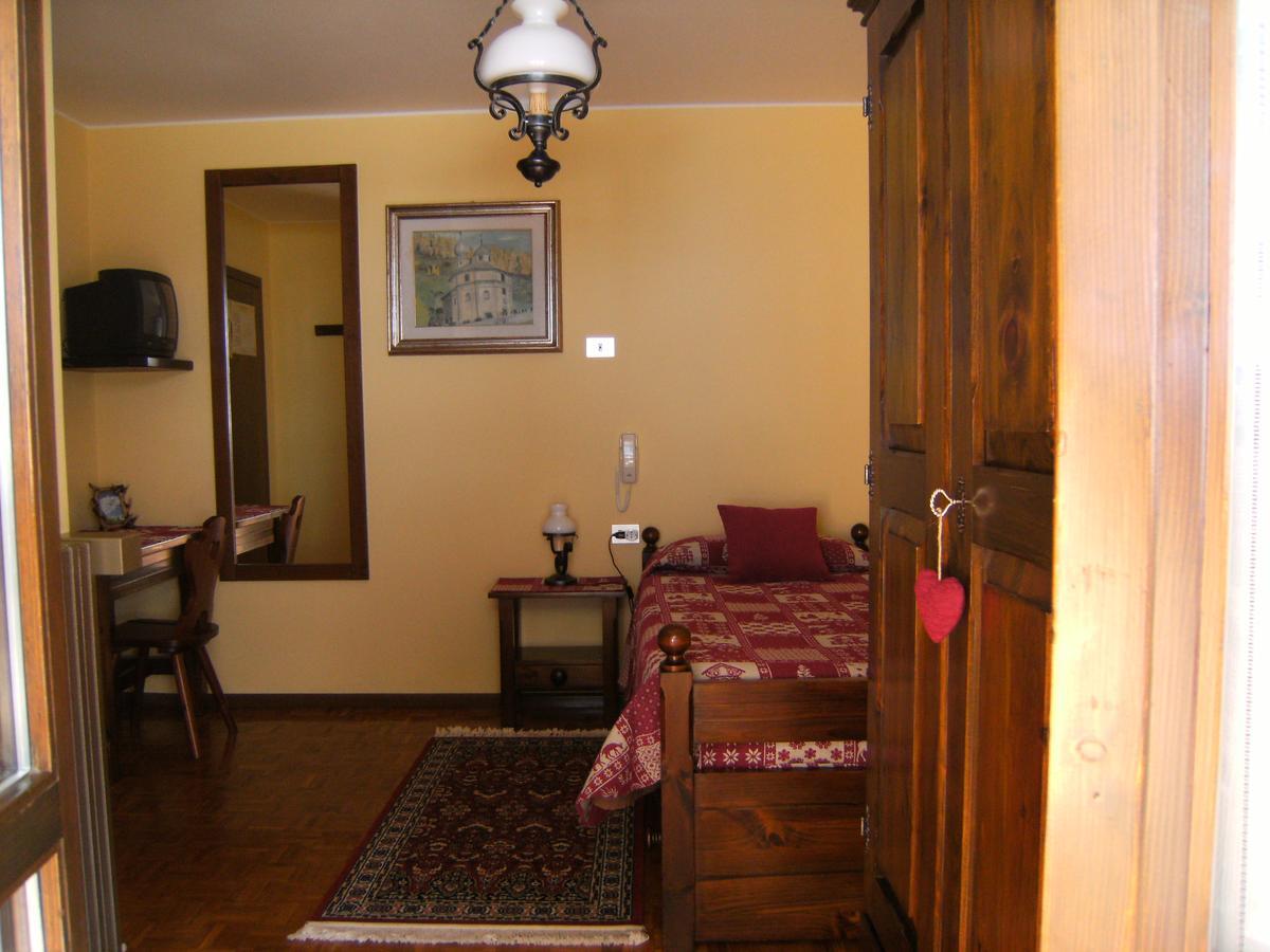 Albergo Thurwieser Santa Caterina Valfurva Oda fotoğraf